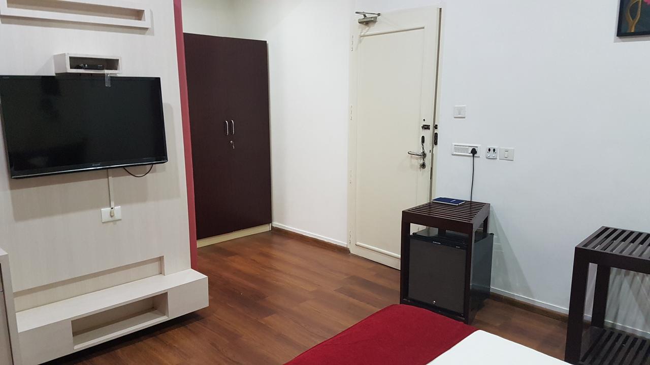 Xavier'S Residency Hotel Kollam Bagian luar foto