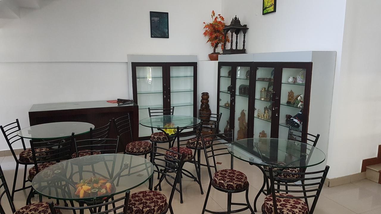 Xavier'S Residency Hotel Kollam Bagian luar foto
